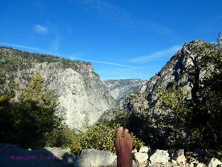 john-muir-trail-day28-3  footnote to Yosemite w.jpg (455061 bytes)
